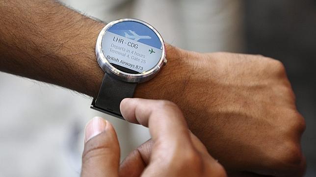 Microsoft podría su «smartwatch» al mismo tiempo que Apple presente el iWatch