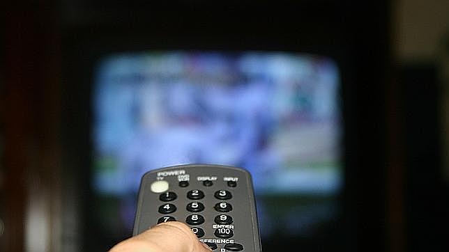 Nos dejamos conectados televisores, equipos de música y ordenadores en «stand by»