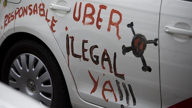 Los taxistas madrileños focalizan las protestas en la empresa norteamericana