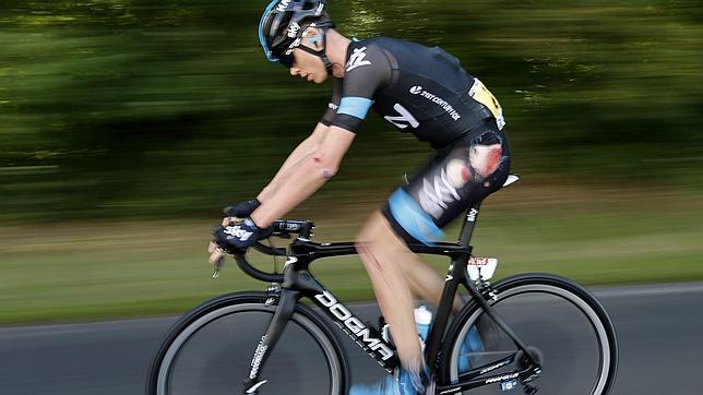 Froome sufre una caída