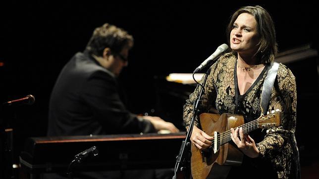La voz de Madeleine Peyroux deslumbró a los assitentes de JazzAlDía 2013