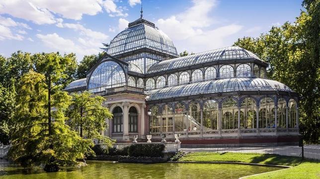 El Palacio de Cristal, integrado en el Parque del Retiro