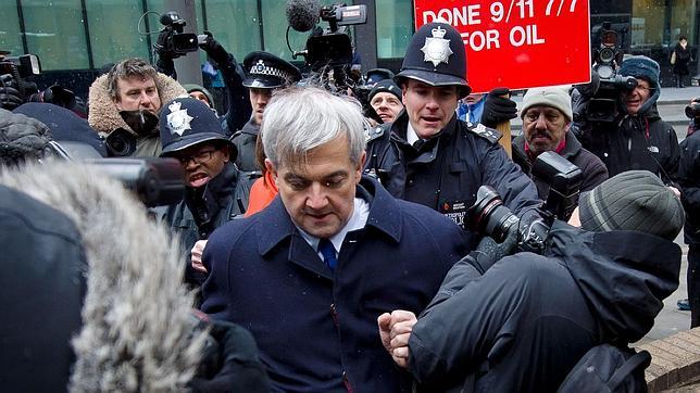 Chris Huhne, a su llegada al juzgado tras descubrirse el caso