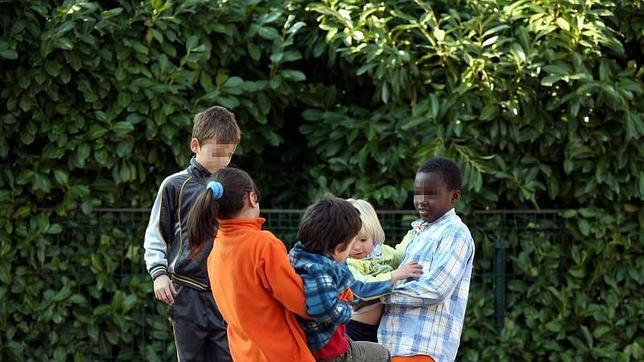 Más de la mitad de los hijos de inmigrantes se sienten españoles