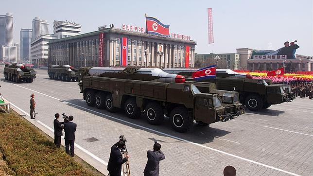 Corea del Norte lanza dos misiles de corto alcance al Mar de Japón