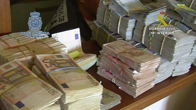 Dinero incautado de una de las escisiones de la camorra en España