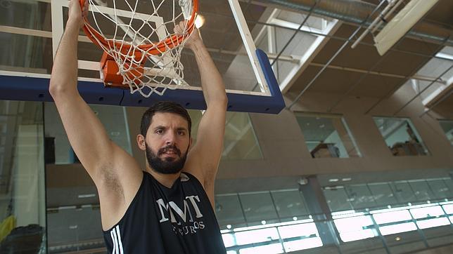 Mirotic también jugará en los Bulls