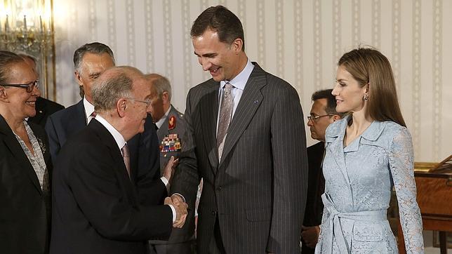 La hospitalidad de Mohamed VI obliga a los Reyes a prolongar su viaje a Rabat