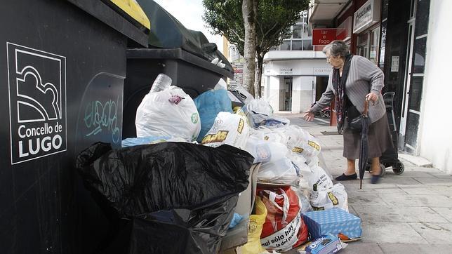 Orozco suspende la intervención de la recogida de basura en Lugo