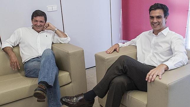 Los eurodiputados del PSOE votarán en contra de Juncker como presidente de Comisión Europea