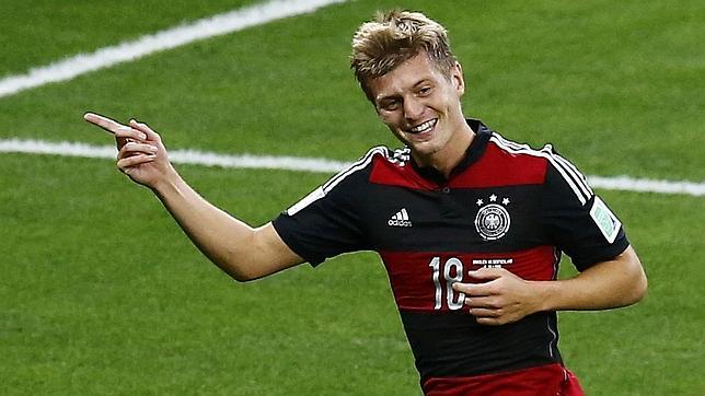 Kroos ya es nuevo jugador del Real Madrid