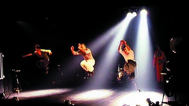 Sheketak presenta en los Jardines de Sabatini su propuesta cargada de energía