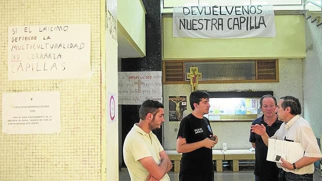 Capilla de la Universidad Complutense: Querella y protesta contra Carrillo