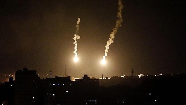 Israel concentra sus ataques en los túneles usados por las milicias de Gaza