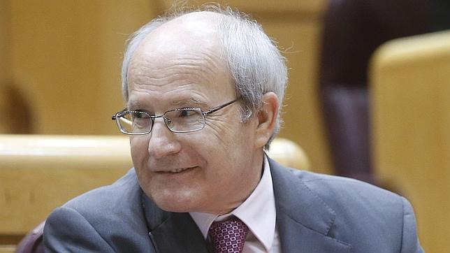 El expresidente de la Generalitat, José Montilla, en el Senado