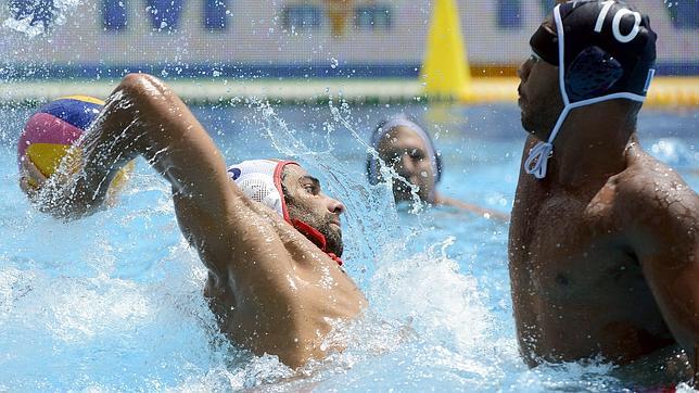 Golpe de autoridad de España ante Francia en la cuarta jornada