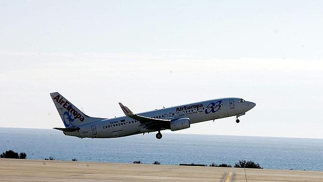 Air Europa conecta Melilla con Málaga y Madrid