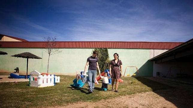 Una pareja que estuvo en el módulo familiar de la prisión de Aranjuez