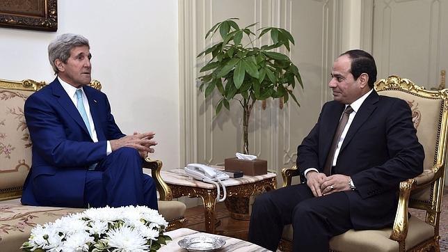 Kerry pide un alto el fuego en Gaza