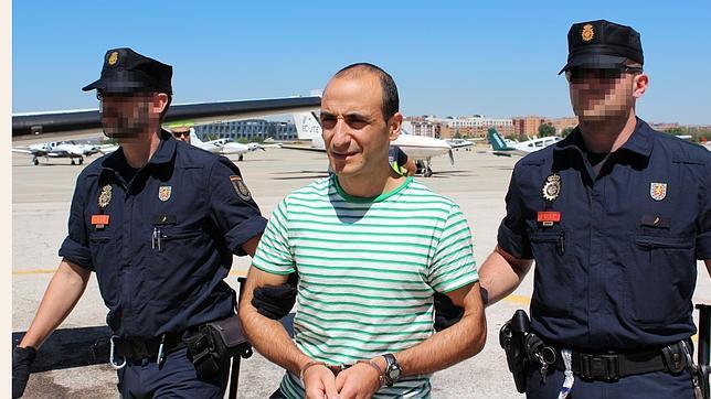 Francia entrega a un etarra «lugarteniente» de «Txeroki»