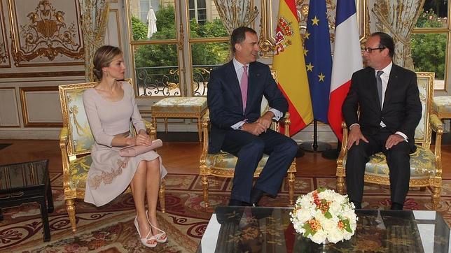 Los Reyes llegan a París
