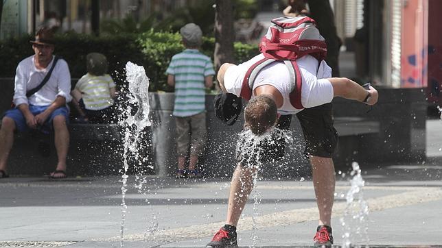 España recibe la cifra récord de 28 millones de turistas extranjeros hasta junio