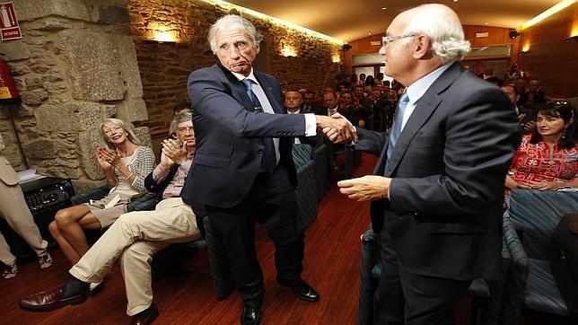 La patronal gallega detiene el reloj en la aprobación de los presupuestos de 2014