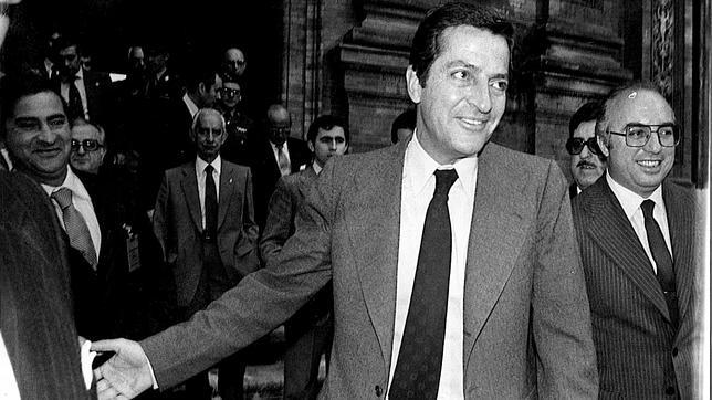 Adolfo Suárez visita Sevilla como presidente del Gobierno