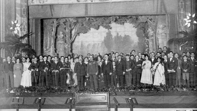 ¿Por qué no tiene letra el himno de España?