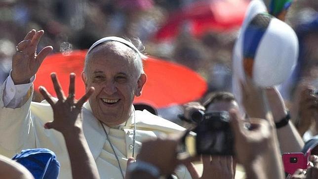 Las diez claves del Papa Francisco para alcanzar la felicidad