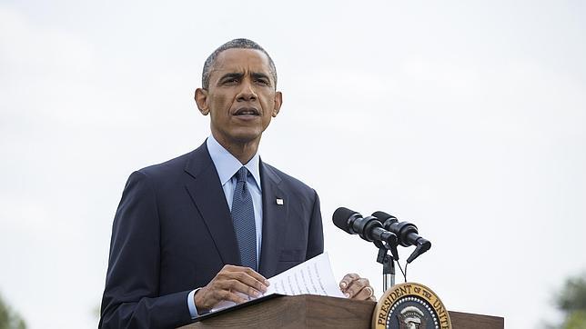 Obama rechaza la idea de «una nueva Guerra Fría con Rusia», pero la castiga