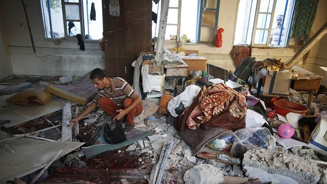 Mueren 20 civiles en un ataque israelí contra una escuela de Naciones Unidas