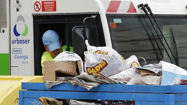 Se queman 27 contenedores en Lugo desde el inicio de la huelga de basuras