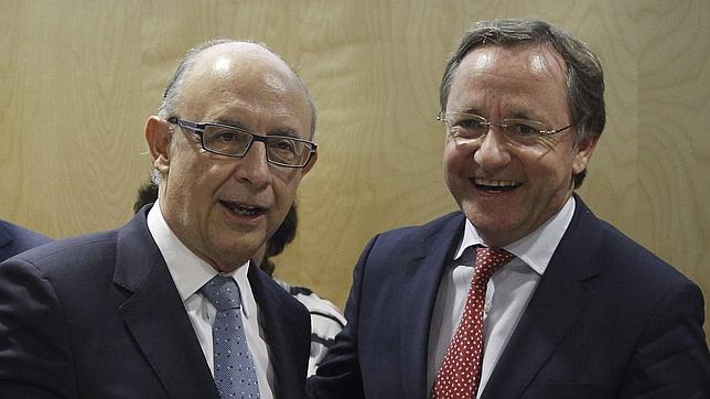 El Consell ve con «agrado» la reducción de intereses del FLA