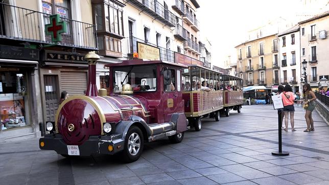 El Zocotren realiza un viaje de 45 minutos por los principales rincones de la ciudad