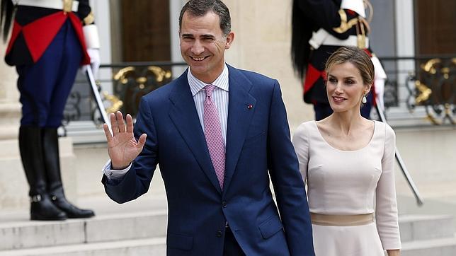 El Rey refuerza la Monarquía con medidas de renovación