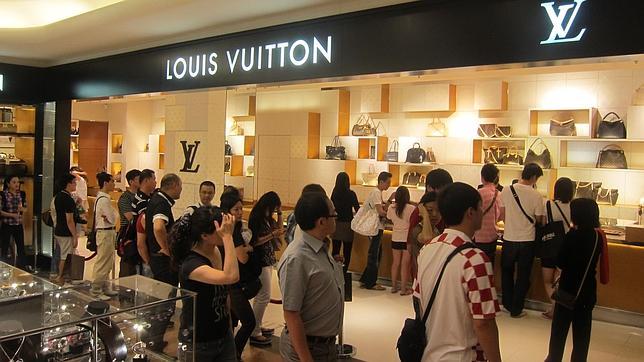 Cada turista chino gasta de media 786 euros al día