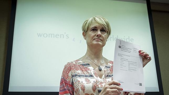 Ángela González: «¿Cuánto cuesta la muerte de una hija asesinada por su padre?»