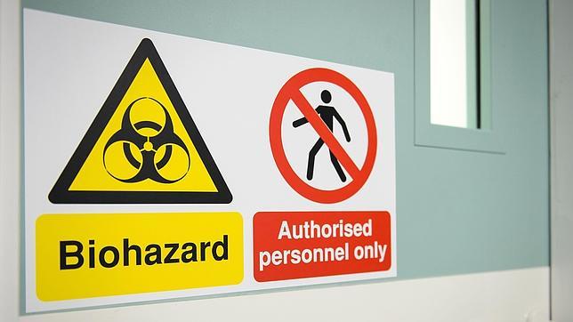 ¿Hay peligro por la llegada del ébola a España?