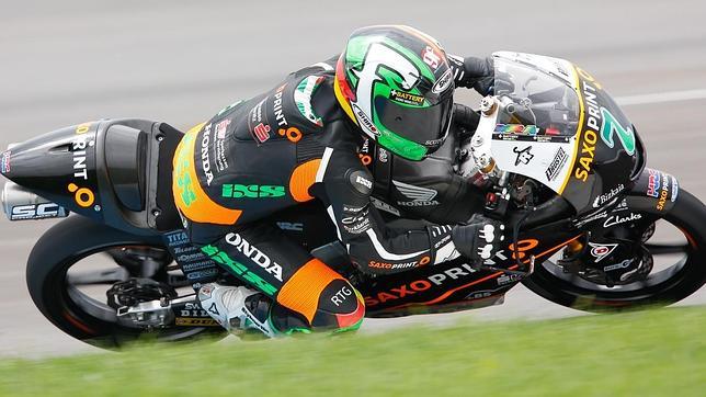 Efrén Vázquez se estrena en la victoria