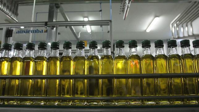 España desbanca a Italia como mayor proveedor de aceite de oliva a Japón y Estados Unidos
