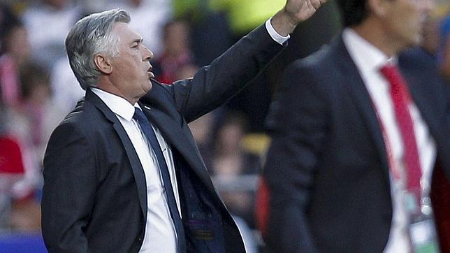 Ancelotti iguala a Guardiola como técnico con más Supercopas