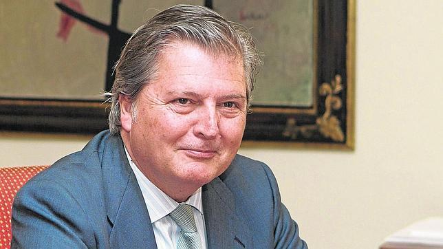 «España pierde mil millones al año por el fraude fiscal en Gibraltar»