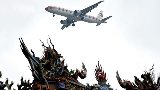 Un avión retrasa su aterrizaje en China por la «siesta» de los controladores aéreos