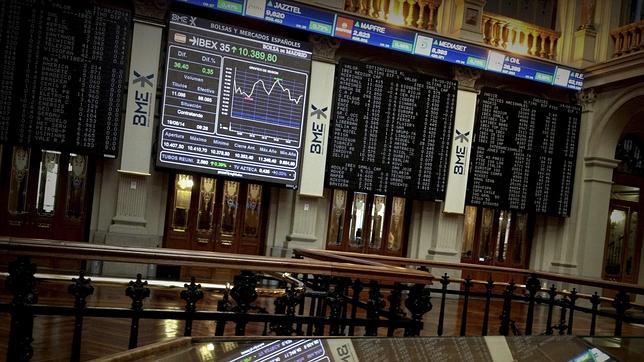 El Tesoro cumple y coloca 4.545 millones en letras, con tipos en mínimos históricos