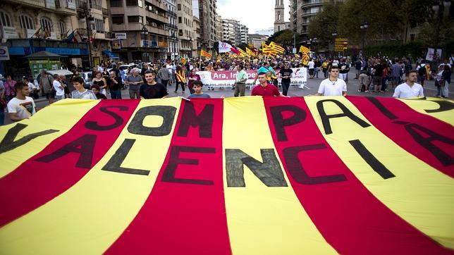 El viaje a la Diada desde Valencia apenas suma diecinueve confirmaciones