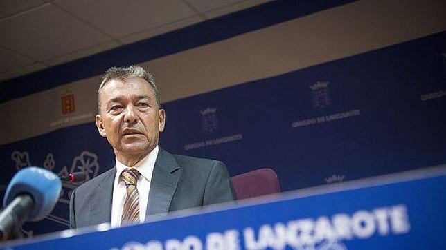 Rivero acelera para hacer coincidir el Consejo Político de CC con un nuevo pleno antipetrolero