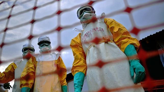 La epidemia de ébola no podrá contenerse antes de seis meses