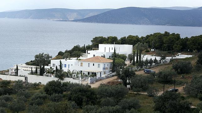 Los Reyes de Holanda se blindan en Grecia