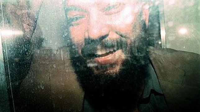 El padre del asesino de Foley, de reconocido activista a reo por terrorismo